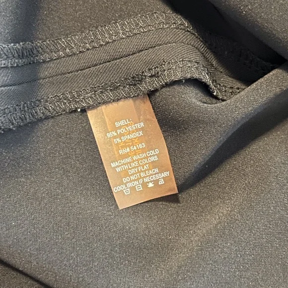 Calvin Klein Women’s Black Sleeveless Dress with Silver Buttons. Size 4 - Picture 7 of 8